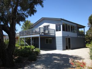 Judith Wright Stockdale  Leggo Real Estate - Phillip Island Accommodation