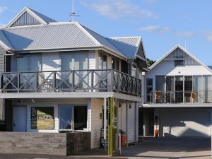 The Victoria Apartments - Phillip Island Accommodation
